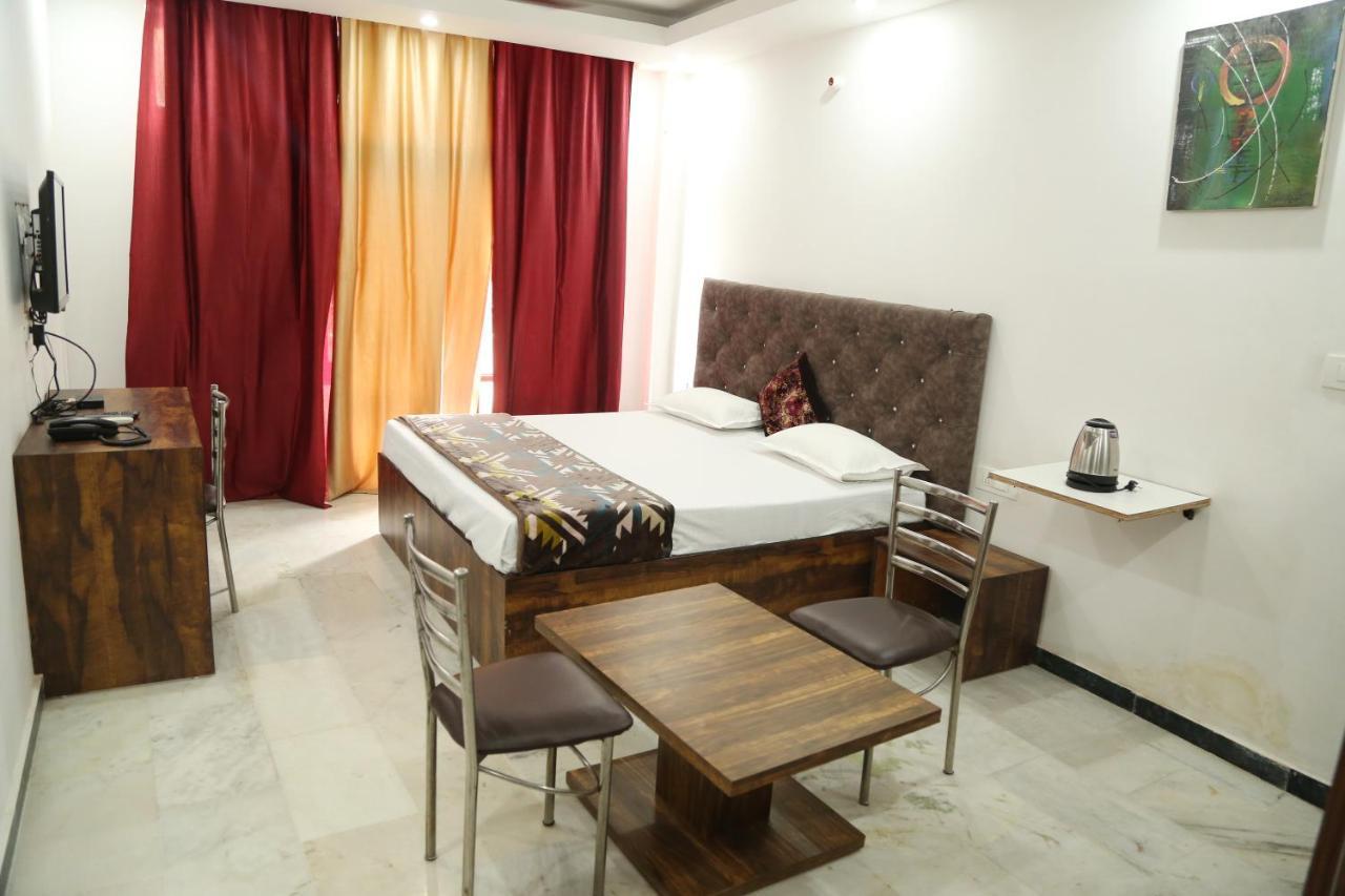 Shanti Residency New Delhi Extérieur photo